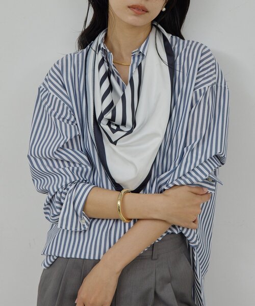 GALLARDAGALANTE（ガリャルダガランテ）の「【MANAKAコラボ】スカーフセットシャツ（シャツ/ブラウス・レディース・ブルー/サックスブルー・FREE）」の9枚目の写真