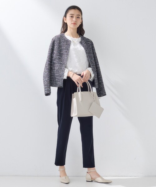 INDIVI(インディヴィ)の「【褒められパンツ/高ストレッチ】タックテーパードパンツ(その他パンツ・レディース・ホワイト/オレンジ系/ネイビー/ライトベージュ・38/15 /13/05/36/40/03/19/12)」の20枚目の写真