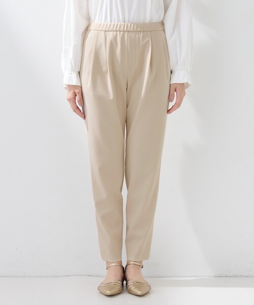 INDIVI(インディヴィ)の「【褒められパンツ/高ストレッチ】タックテーパードパンツ(その他パンツ・レディース・ホワイト/オレンジ系/ネイビー/ライトベージュ・38/15 /13/05/36/40/03/19/12)」の22枚目の写真