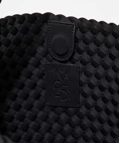 NAGHEDI（ナゲディ）の「NAGHEDI Nomad Medium Hobo ナケディ メッシュ ノマド ミディアム ホーボートートバッグ（トートバッグ・レディース・ベージュ/ブラック/クリーム・FREE）」の12枚目の写真