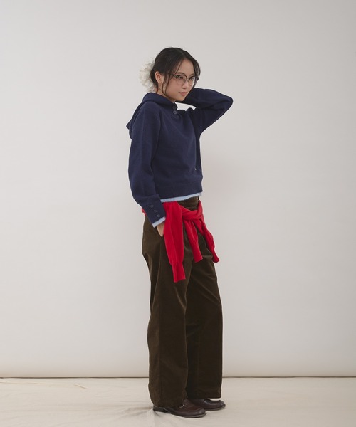 MUHET（ミュエータ）の「layered like hoodie knit / レイヤード風ニットフーディ（ニット/セーター・レディース・ネイビー/アイボリー・FREE）」の16枚目の写真