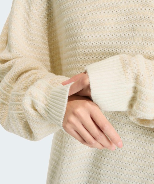 adidas（アディダス）の「adidas/アディダス KNIT SWEATER オーバーサイズ トレフォイルロゴ ニット 2026年春夏（ニット/セーター・レディース・ベージュ/レッド・S/XS/L/M）」の12枚目の写真