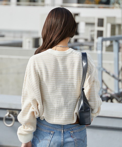 adidas（アディダス）の「adidas/アディダス KNIT SWEATER オーバーサイズ トレフォイルロゴ ニット 2026年春夏（ニット/セーター・レディース・ベージュ/レッド・S/XS/L/M）」の19枚目の写真