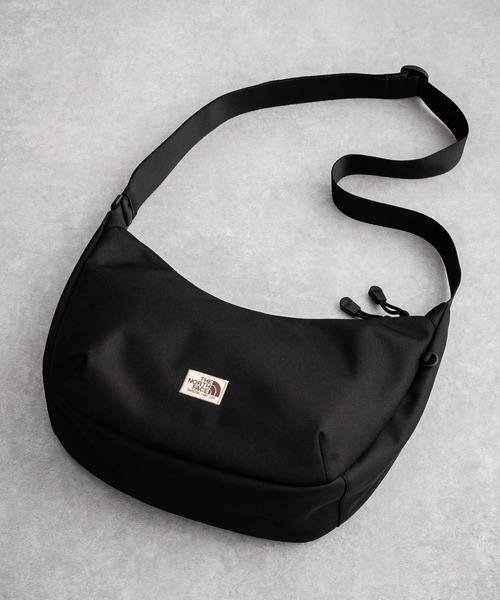 THE NORTH FACE(ザノースフェイス)の「新色追加 日本未展開モデル WHITE LABEL THE NORTH FACE STANDARD HOBO BAG S ショルダーバッグ(ショルダーバッグ・メンズ・ブラック/クリーム・FREE)」の9枚目の写真