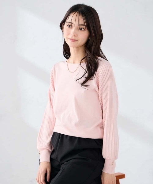 a.v.v(アーヴェヴェ)の「プリーツスリーブニット(ニット/セーター・レディース・ライトグレー/ネイビー/ライトピンク・36/38/40/42)」の10枚目の写真