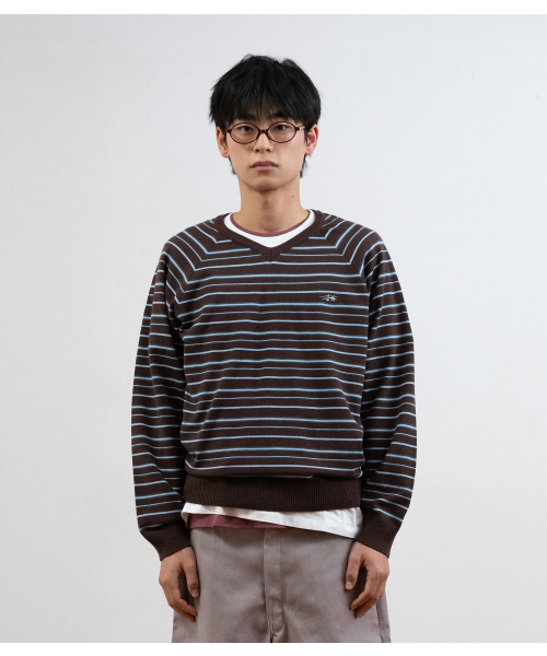 NICE GHOST CLUB(ナイスゴーストクラブ)の「MULTI STRIPE 3STAR V NECK KNIT_BROWN(NG2GSUM600A)(ニット/セーター・レディース・ブラウン・SMALL/MEDIUM/LARGE)」の1枚目の写真