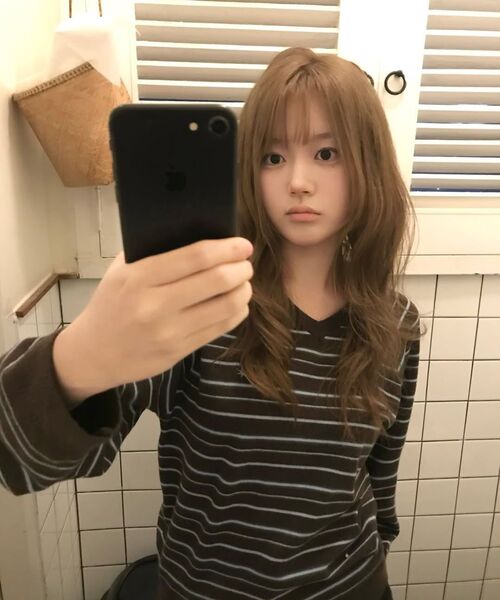 NICE GHOST CLUB(ナイスゴーストクラブ)の「MULTI STRIPE 3STAR V NECK KNIT_BROWN(NG2GSUM600A)(ニット/セーター・レディース・ブラウン・SMALL/MEDIUM/LARGE)」の5枚目の写真