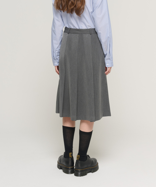 CARGOBROS FOR WOMAN(カーゴブロスフォーウィメン)の「Aラインミディプリーツスカート(グレー)(スカート・レディース・その他・SMALL/MEDIUM)」の4枚目の写真