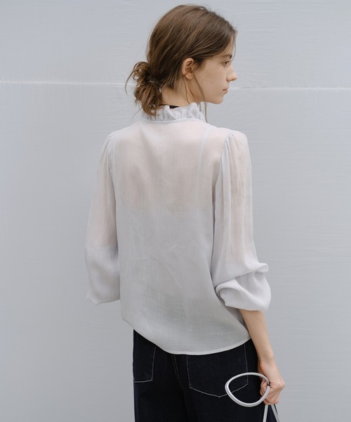 tageechita（タジチタ）の「【tageechita】フリルネック シフォン シアーブラウス（シャツ/ブラウス・レディース・アイボリー/ライトグレー・L/M/S）」の3枚目の写真