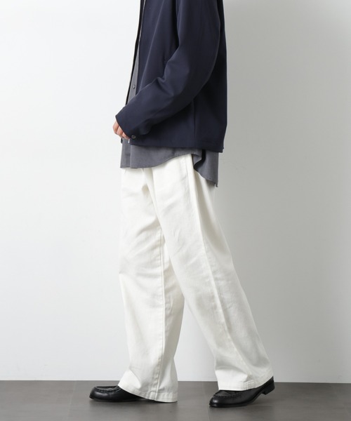 NANO universe(ナノユニバース)の「イージーバギーパンツ(デニムパンツ・メンズ・アイボリー/ブルー/スミクロ・S/L/M)」の4枚目の写真