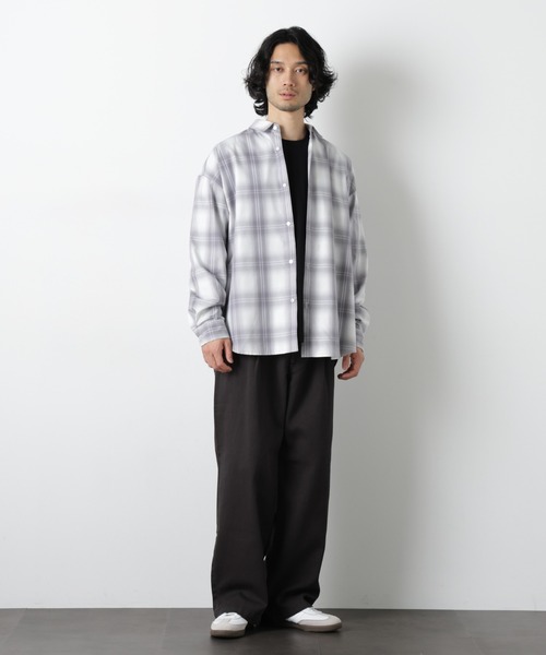 NANO universe(ナノユニバース)の「イージーバギーパンツ(デニムパンツ・メンズ・アイボリー/ブルー/スミクロ・S/L/M)」の21枚目の写真