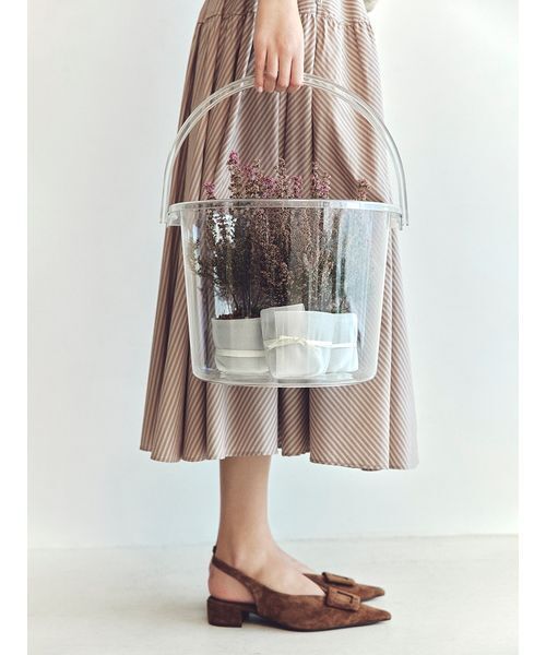 Mila Owen(ミラオーウェン)の「ウエストボリュームフレアスカート(スカート・レディース・グレー/ホワイト/ネイビー/ベージュ・1/0)」の6枚目の写真