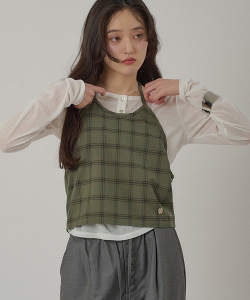 MUHET(ミュエータ)の「sheer henry neck top & halter neck bustier set / シアーヘンリートップス&ホルターネックビスチェセット(Tシャツ/カットソー・レディース・ネイビー/カーキ/チャコールグレー・FREE)」の2枚目の写真
