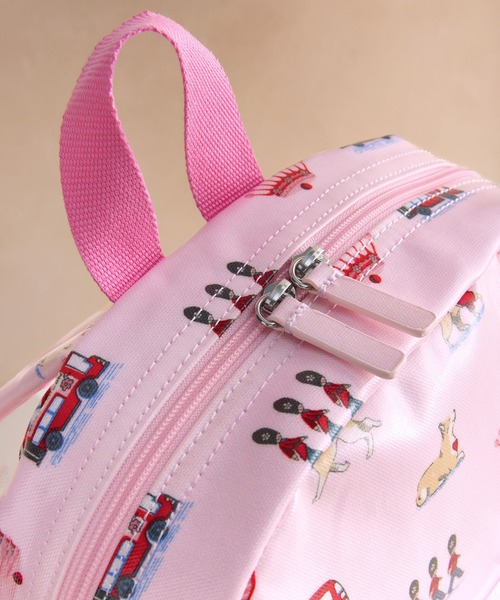 Cath Kidston(キャスキッドソン)の「キッズ ラージ バックパック Queenies London(ショルダーバッグ・レディース・ピンク・FREE)」の8枚目の写真
