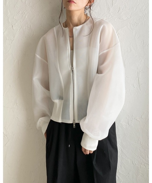 She's Closet(シーズクローゼット)の「ショート丈 ダンボールボンディング ダブルジップ 透け感 シアーブルゾン ジャケット(ブルゾン・レディース・ホワイト/ブラック・FREE)」の5枚目の写真