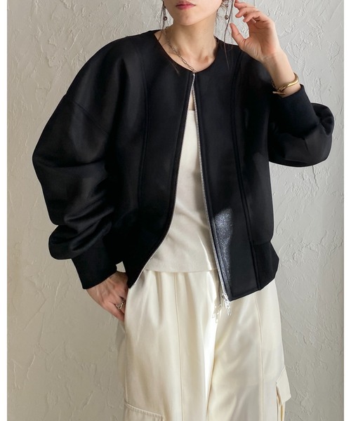 She's Closet(シーズクローゼット)の「ショート丈 ダンボールボンディング ダブルジップ 透け感 シアーブルゾン ジャケット(ブルゾン・レディース・ホワイト/ブラック・FREE)」の7枚目の写真