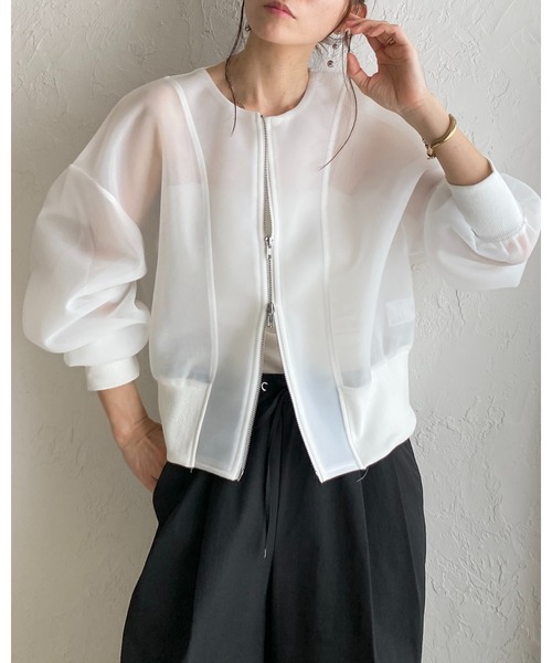 She's Closet(シーズクローゼット)の「ショート丈 ダンボールボンディング ダブルジップ 透け感 シアーブルゾン ジャケット(ブルゾン・レディース・ホワイト/ブラック・FREE)」の17枚目の写真