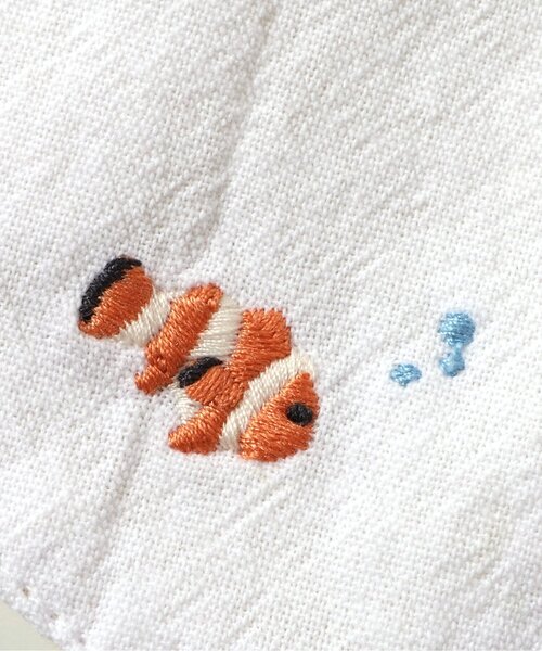 apres les cours（アプレレクール）の「海の生き物&恐竜モチーフスタイ（スタイ/よだれかけ・キッズ・ネイビー/アイボリー・90）」の4枚目の写真