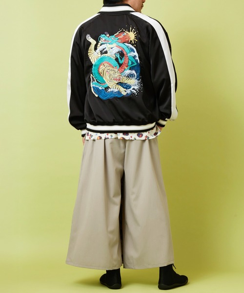 カヤ（カヤ）の「【鈴木ひょっとこ×倭物やカヤ】リバーシブルジャケットLサイズ（スカジャン・メンズ・ブラックミックス・FREE）」の4枚目の写真