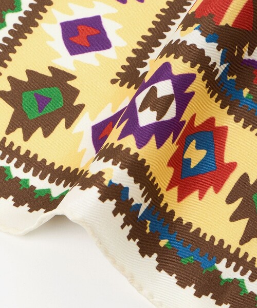 UNITED ARROWS（ユナイテッドアローズ）の「プリント ポケットチーフ（ポケットチーフ・メンズ・ブラウン系/イエロー・FREE）」の7枚目の写真