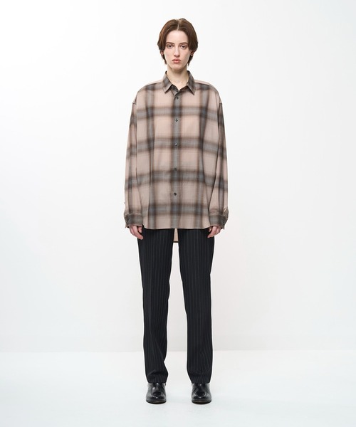 Juha（ユハ）の「LIGHTWEIGHT OMBRE CHECK SHIRT（シャツ/ブラウス・メンズ・ベージュ/グレー・4/3）」の3枚目の写真