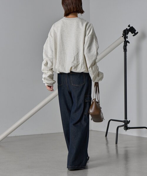 goocy（グーシー）の「裏毛袖タックバルーンプルオーバー（Tシャツ/カットソー・レディース・ブラック/グレー/ホワイト系その他・FREE）」の6枚目の写真