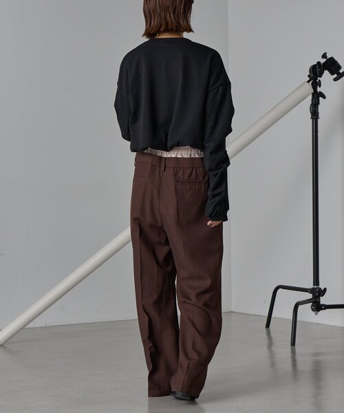 goocy（グーシー）の「裏毛袖タックバルーンプルオーバー（Tシャツ/カットソー・レディース・ブラック/グレー/ホワイト系その他・FREE）」の12枚目の写真