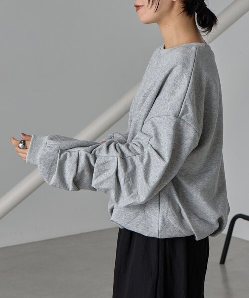 goocy（グーシー）の「裏毛袖タックバルーンプルオーバー（Tシャツ/カットソー・レディース・ブラック/グレー/ホワイト系その他・FREE）」の18枚目の写真