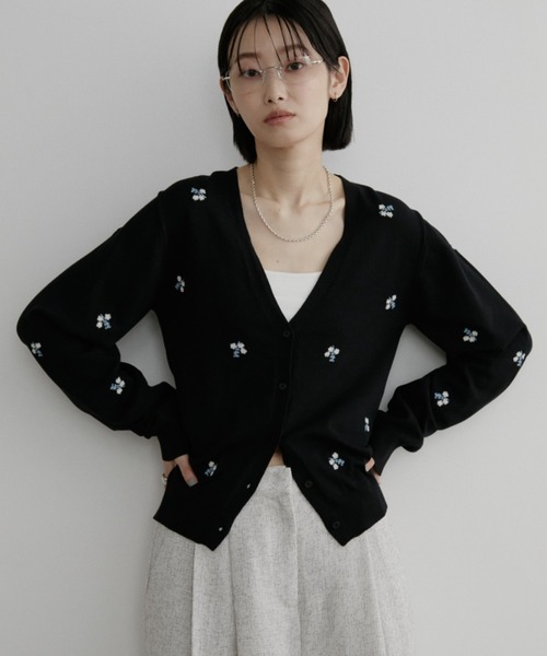 美品✨ 45R R刺繍　ウォッシャブルウールのボレロ カーディガン 羽織り コード刺繍ウォッシャブルニットカーディガン [N1160] - レディース