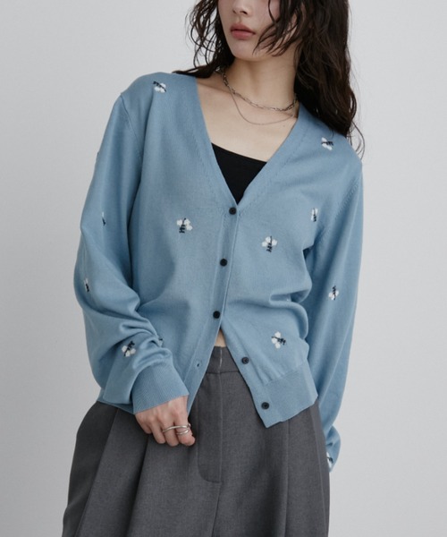 美品✨ 45R R刺繍　ウォッシャブルウールのボレロ カーディガン 羽織り 64208772b_99_d_215.jpg
