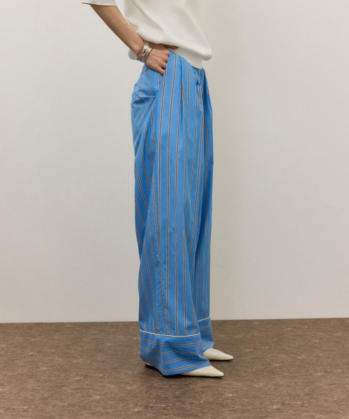 ADAM ET ROPE'（アダムエロペ）の「ストライプシャツスラックス（スラックス・レディース・サックスブルー/グレー・38/36）」の15枚目の写真