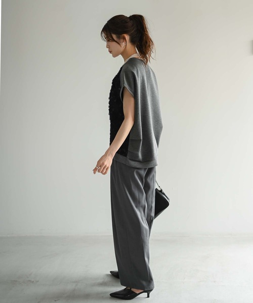Muffiny(マフィニー)の「フラワーチュールデザインT(Tシャツ/カットソー・レディース・ダークグレー/ライトグレー/ベージュ・MEDIUM)」の4枚目の写真