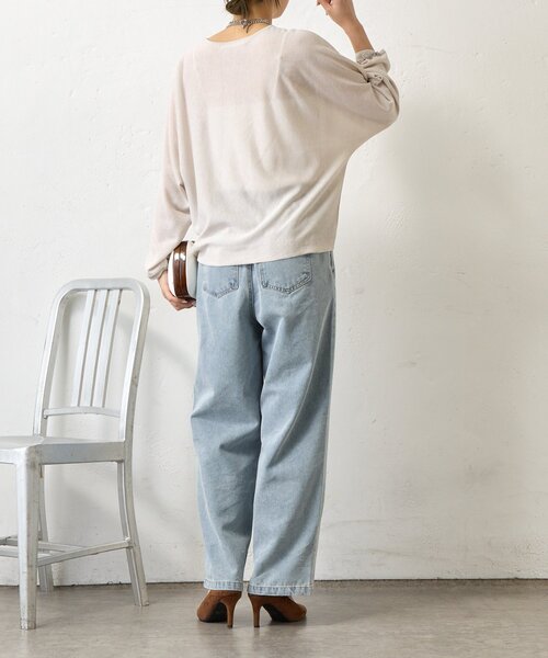 Jena espace merveilleux（ジェナ　エスパスメルヴェイユ）の「UVカットドルマンニット（ニット/セーター・レディース・イエロー/チャコールグレー/アイボリー・FREE）」の12枚目の写真