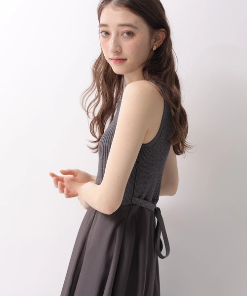 Rirandture(リランドチュール)の「ノースリエアリードッキングワンピース(ワンピース・レディース・チャコールグレー/オフホワイト・2/1)」の5枚目の写真