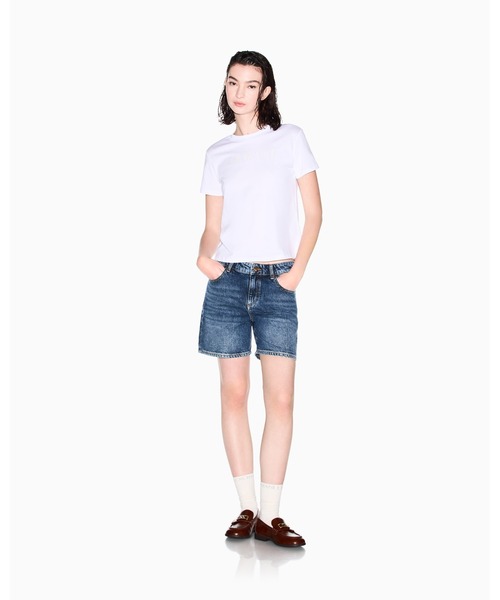 ARMANI EXCHANGE(アルマーニエクスチェンジ)の「【A|X アルマーニ エクスチェンジ】スパンコールロゴ 半袖クルーネックTシャツ/REGULAR BOXY(Tシャツ/カットソー・レディース・ブラック/ホワイト・MEDIUM/LARGE/X-SMALL/X-LARGE/SMALL)」の7枚目の写真