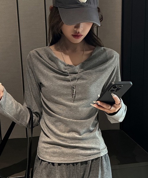 LAFFMO(ラフモ)の「ドレープ長袖カットソー(Tシャツ/カットソー・レディース・ホワイト/ブラウン/ライトグレー・F)」の6枚目の写真