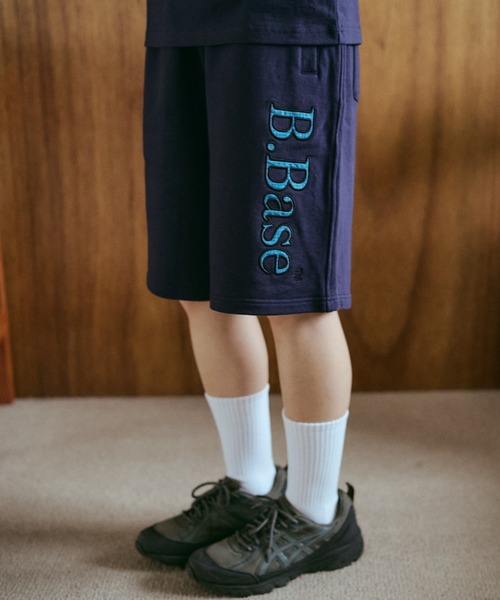 BROKEN BASE(ブロークンベース)の「B.Base Assort Patchwork Sweat Shorts / B.Base アソートパッチワークスウェットショーツ(スウェットパンツ・メンズ・ネイビー系1/ブラック系1/グレー系1/ネイビー系3/ネイビー系2・SMALL/MEDIUM/LARGE)」の1枚目の写真