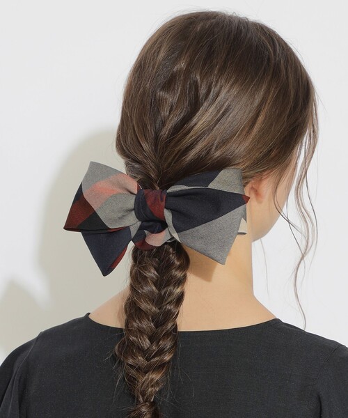 CB CRESTBRIDGE(シービークレストブリッジ)の「クレストブリッジチェックリボンシュシュ(シュシュ・レディース・ブルー系その他7/ベージュ系その他3/ライトブルー・FREE)」の3枚目の写真