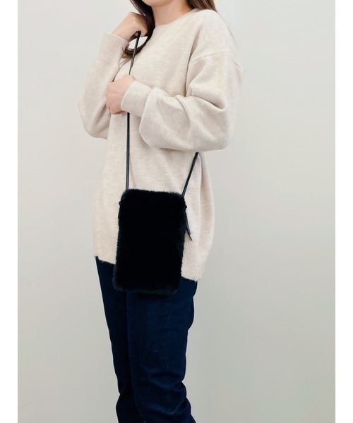 tokohana(トコハナ)の「ファー バッグ スマホ ショルダーバッグ レディース 秋冬(ショルダーバッグ・レディース・ベージュ系その他/ライトベージュ/グレー/ブラウン系その他・FREE)」の14枚目の写真