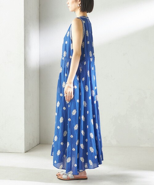 Fanaka(ファナカ)の「【SHIPS別注】Fanaka:〈手洗い可能〉フラワー プリント 刺繍 ワンピース(ワンピース・レディース・ブラック/ブルー・ONE SIZE)」の16枚目の写真
