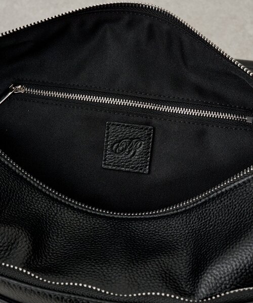 BEARDSLEY(ビアズリー)の「《4/8(水)12:00予約開始》《本革》ラージレザーボディバッグ(ショルダーバッグ・レディース・グレー系その他/ブラック・FREE)」の19枚目の写真