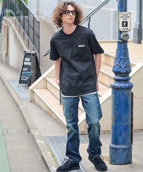 ragged mountain（ラギットマウンテン）の「【RAGGED MOUNTAIN/ラギットマウンテン】【究極のシンプルT】BARNSTEAD/バーンステッド ワンポイントロゴＴシャツ ルーズシルエット アウトドア ストリート 大人カジュアル ノームコア ミニマル（Tシャツ/カットソー・メンズ・ホワイト/ブラック/ベージュ/カーキ/ピンク・MEDIUM/LARGE/X-LARGE）」の6枚目の写真