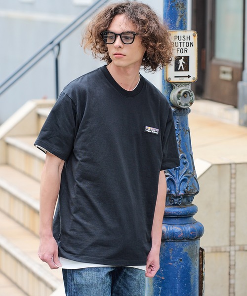 ragged mountain（ラギットマウンテン）の「【RAGGED MOUNTAIN/ラギットマウンテン】【究極のシンプルT】BARNSTEAD/バーンステッド ワンポイントロゴＴシャツ ルーズシルエット アウトドア ストリート 大人カジュアル ノームコア ミニマル（Tシャツ/カットソー・メンズ・ホワイト/ブラック/ベージュ/カーキ/ピンク・MEDIUM/LARGE/X-LARGE）」の16枚目の写真
