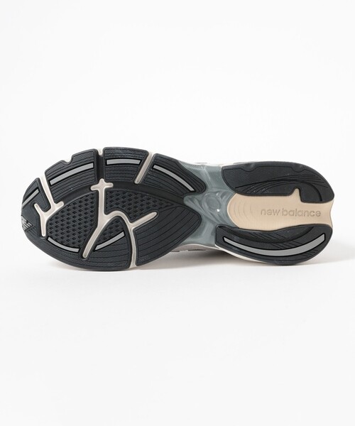 NEW BALANCE(ニューバランス)の「New Balance / U201011N(スニーカー・メンズ・グレー・28.0cm/27.5cm/27.0cm/28.5cm/26.5cm/26.0cm/25.5cm/30.0cm/29.0cm)」の3枚目の写真