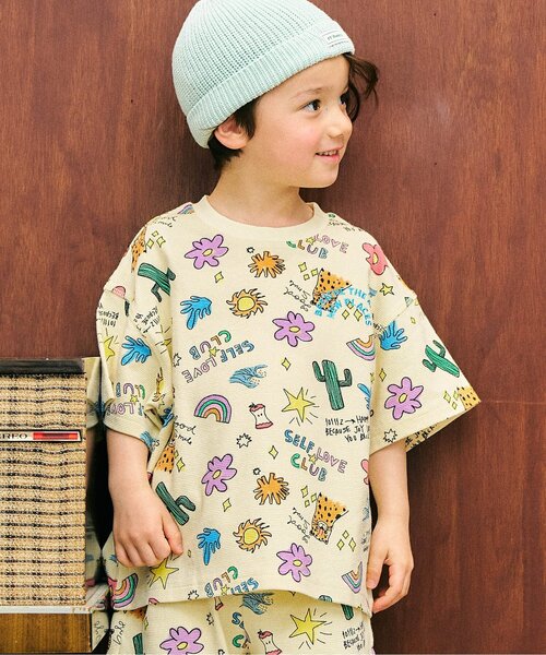 apres les cours(アプレレクール)の「【リンク】アソート総柄配色ステッチ半袖Tシャツ_セットアップ可(Tシャツ/カットソー・キッズ・アイボリー/クリーム/グリーン/ピンク/レインボー・80/90/100/110/120/130)」の3枚目の写真