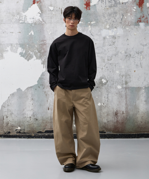 AGOD（エージーオーディー）の「スナップボタンカーブパンツ [ベージュ]（その他パンツ・レディース・その他・SMALL/MEDIUM/LARGE/X-LARGE）」の20枚目の写真