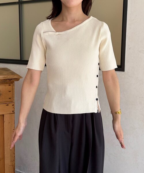 Thevon（ゼボン）の「バイカラーアシメネック半袖ニット（ニット/セーター・レディース・アイボリー/イエロー/ネイビー・S/M）」の21枚目の写真