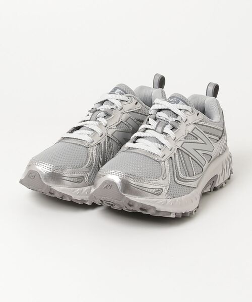 NEW BALANCE(ニューバランス)の「410 v5(スニーカー・レディース・シルバー・22.0cm/22.5cm/23.0cm/23.5cm/24.0cm/24.5cm/25.0cm/25.5cm/26.0cm/26.5cm/27.0cm/27.5cm/28.0cm/28.5cm/29.0cm)」の3枚目の写真