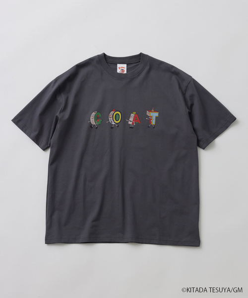 JOURNAL STANDARD relume(ジャーナルスタンダード レリューム)の「Pちゃん / アルファベッツ "GOAT" アルファベット Tシャツ(Tシャツ/カットソー・メンズ・ホワイト/ブラック系その他・MEDIUM/LARGE)」の1枚目の写真