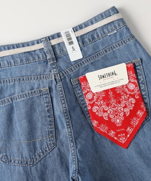 SOMETHING(サムシング)の「SOMETHING(サムシング)サマータックカーブパンツ(デニムパンツ・レディース・ライトインディゴブルー・S/XS/M/L)」の5枚目の写真